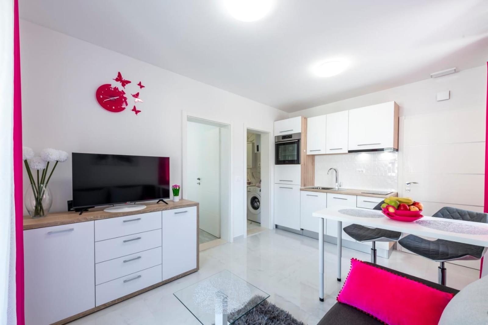 Apartments Kiki Mlini Kültér fotó