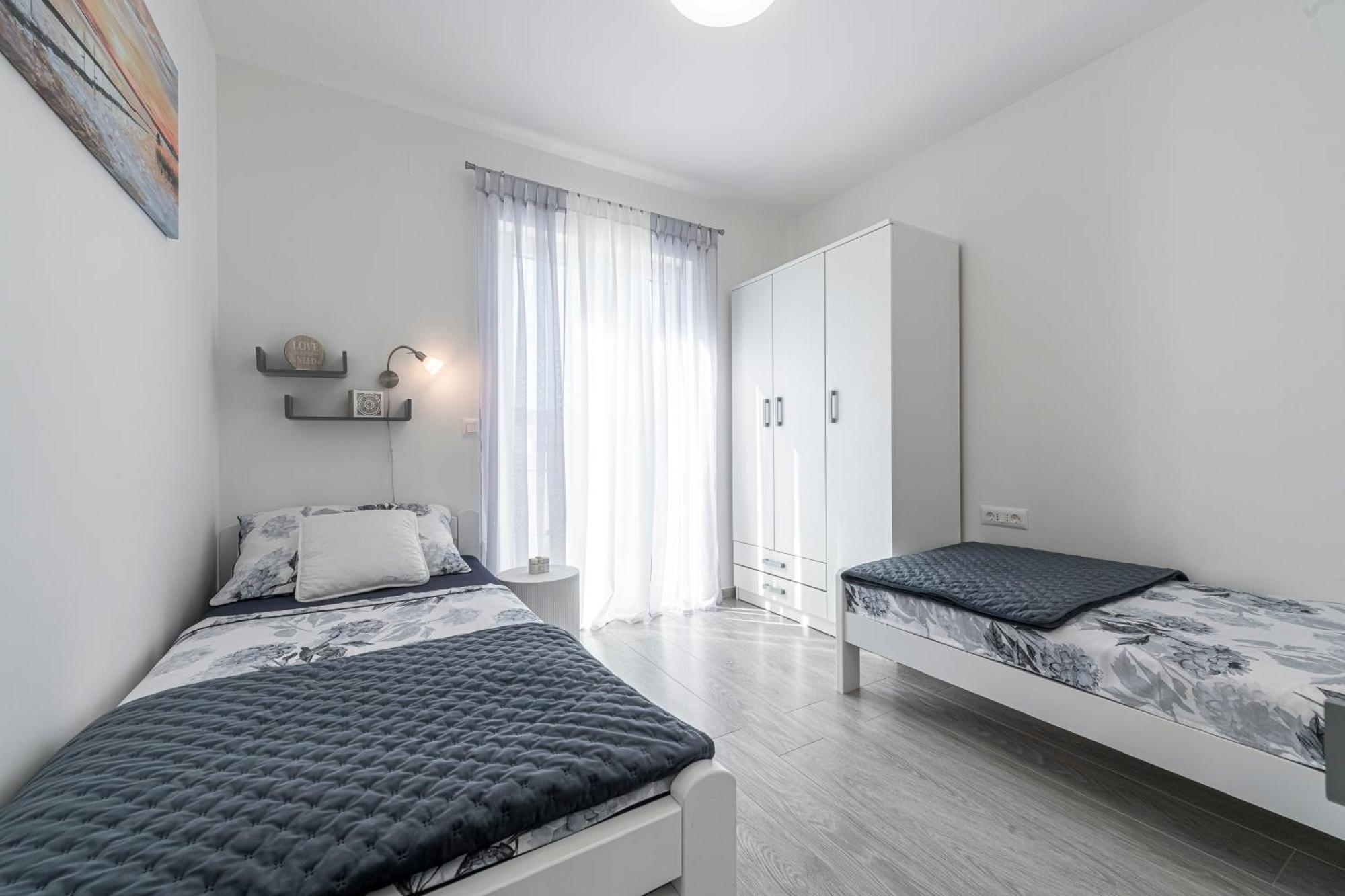 Apartments Kiki Mlini Kültér fotó